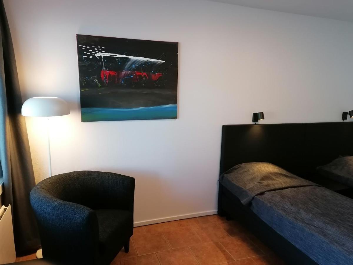Hotel Esplanad Mariehamn Bagian luar foto