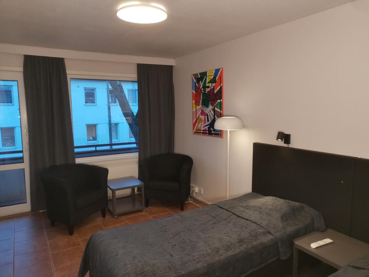 Hotel Esplanad Mariehamn Bagian luar foto