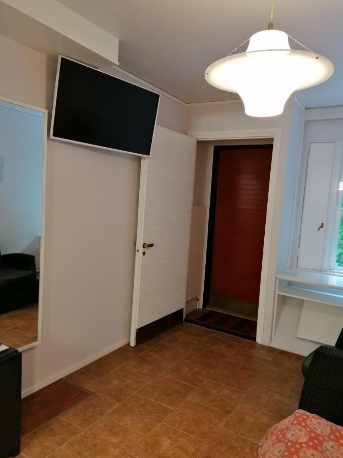 Hotel Esplanad Mariehamn Bagian luar foto